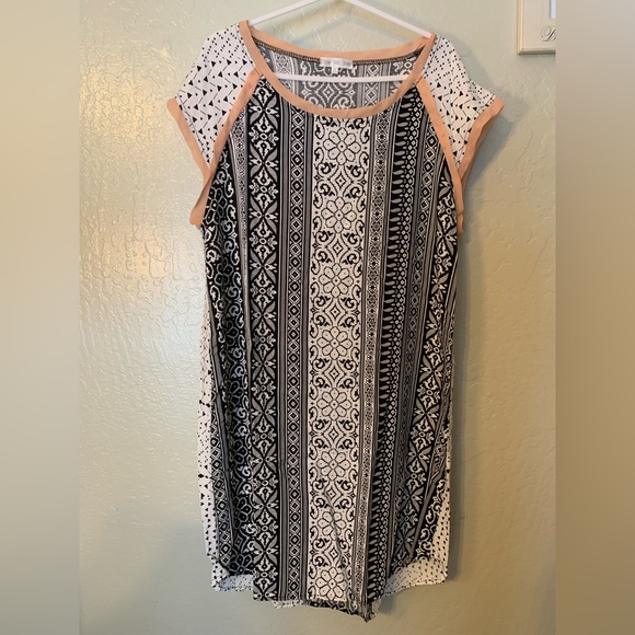 thyme and Honey Dresses Thyme And Honey Dress Poshmark